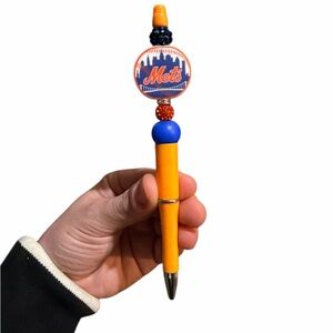 New York Mets Custom Beaded Twist Pen - Comes With One Extra Pen Refill